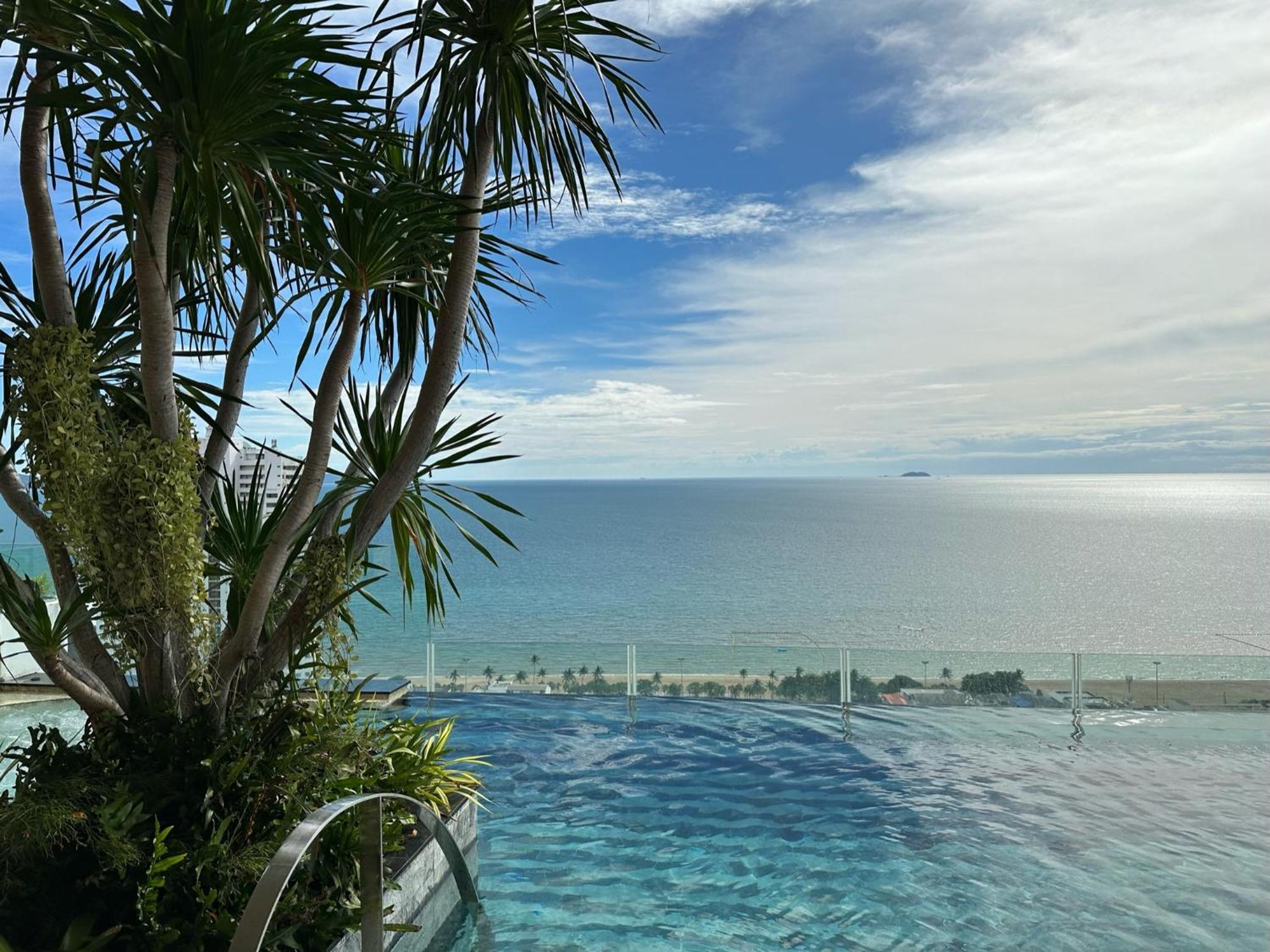 芭提雅高层海景奢华公寓the Riviera Jomtien生香家直达海滩2704 Buitenkant foto