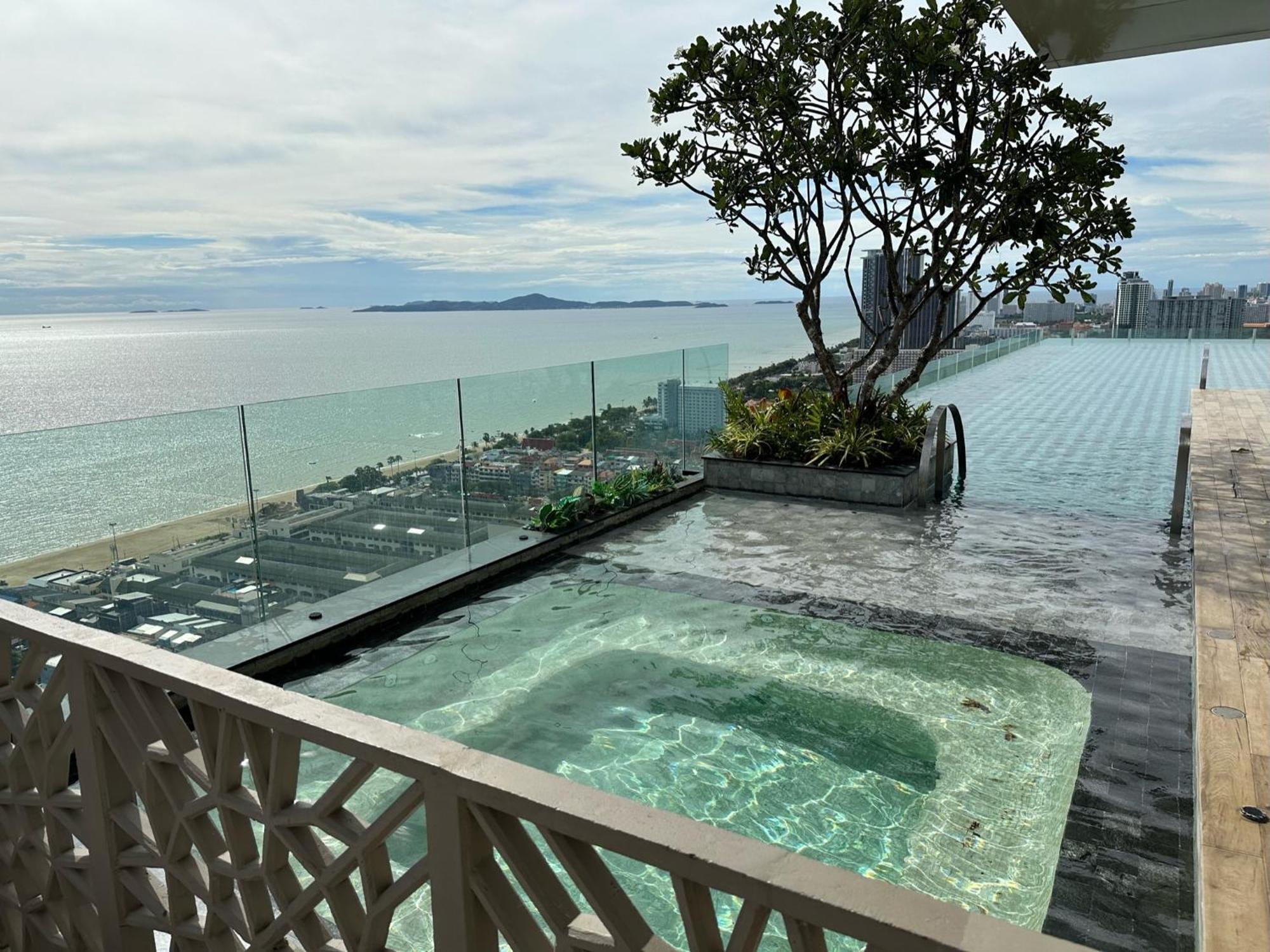 芭提雅高层海景奢华公寓the Riviera Jomtien生香家直达海滩2704 Buitenkant foto